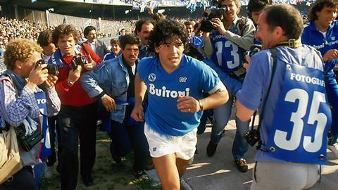 Diego Maradona BUI 289 Picture credit Alfredo Capozzi 16x9