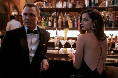 James Bond (Daniel Craig) and Paloma (Ana de Armas) in NO TIME TO DIE, an EON Productions and Metro Goldwyn Mayer Studios film. Credit: Nicola Dove © 2020 DANJAQ, LLC AND MGM. ALL RIGHTS RESERVED.